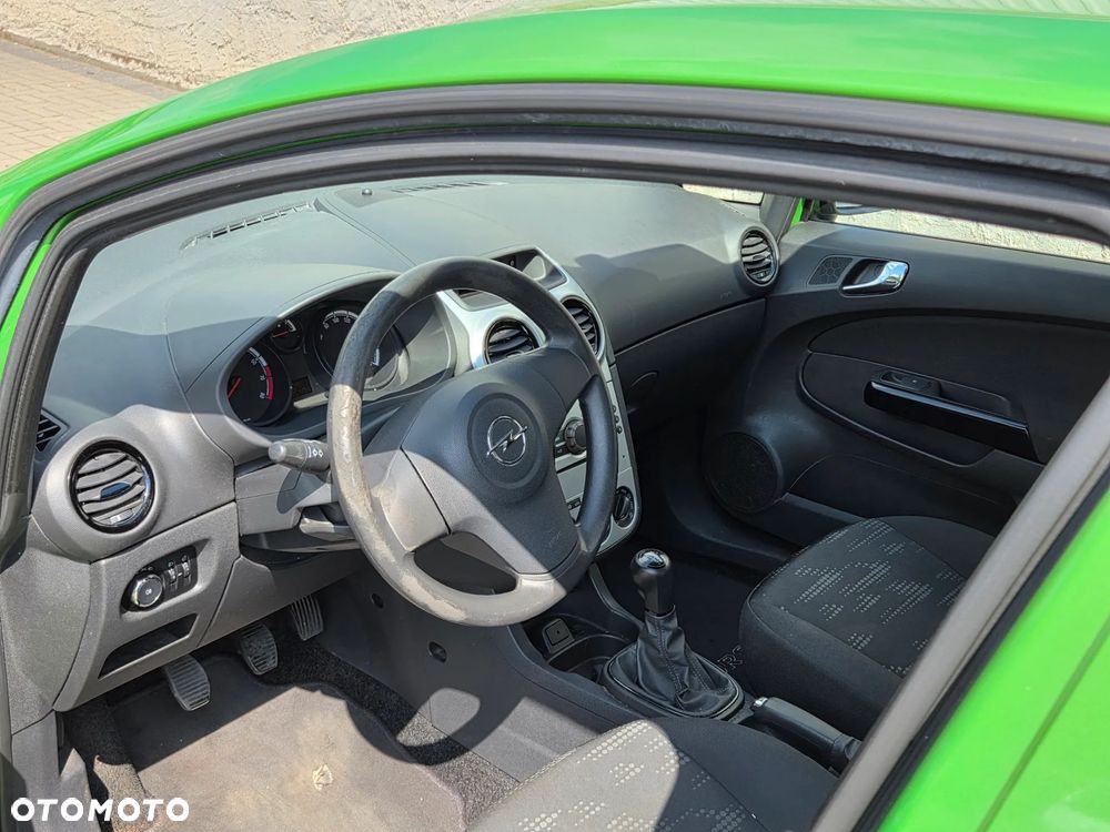 Opel Corsa 1.2 16V Color Edition - 5