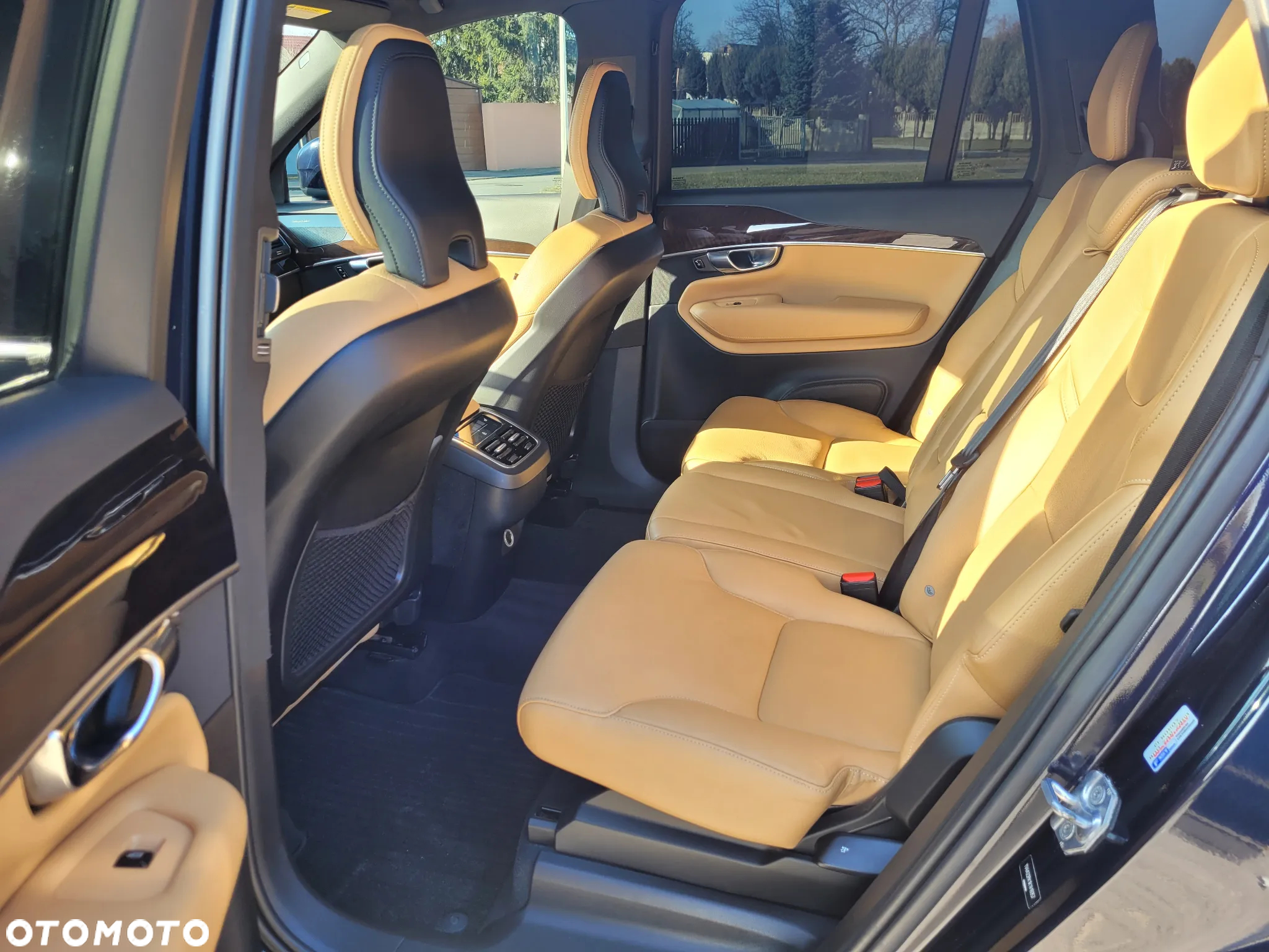 Volvo XC 90 T6 AWD Momentum 7os - 18