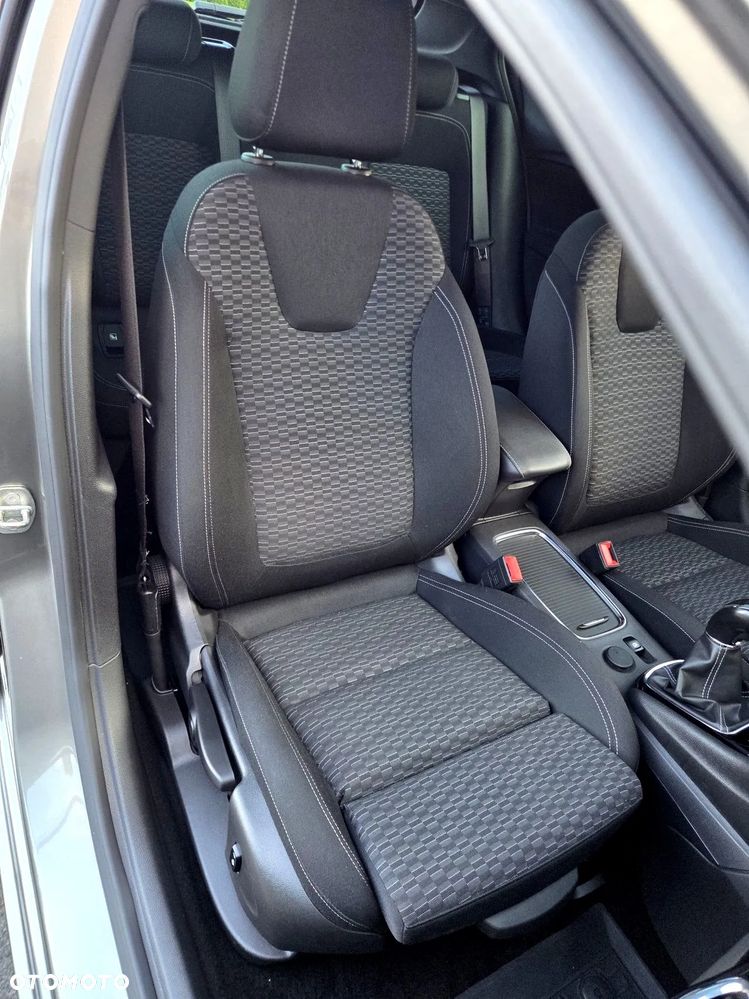 Opel Astra - 19