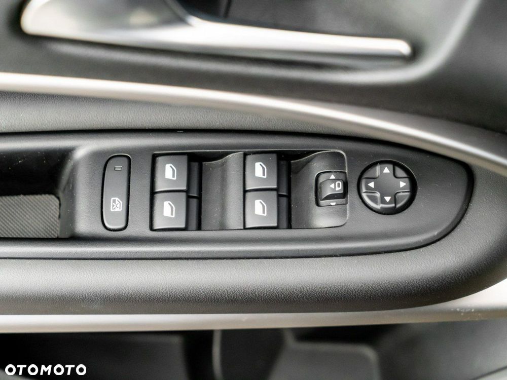 Jeep Avenger 1.2 GSE T3 Summit FWD - 14