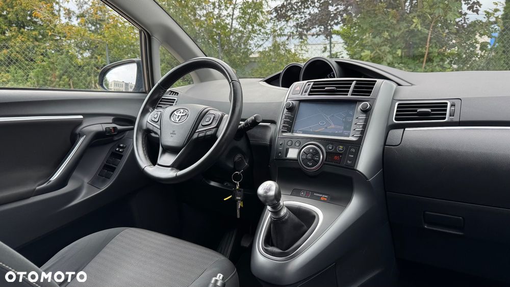 Toyota Verso 1.8 7-Sitzer Executive - 35