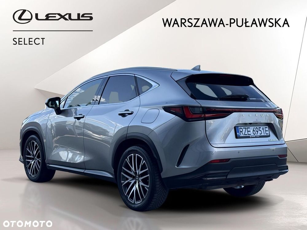 Lexus NX - 7