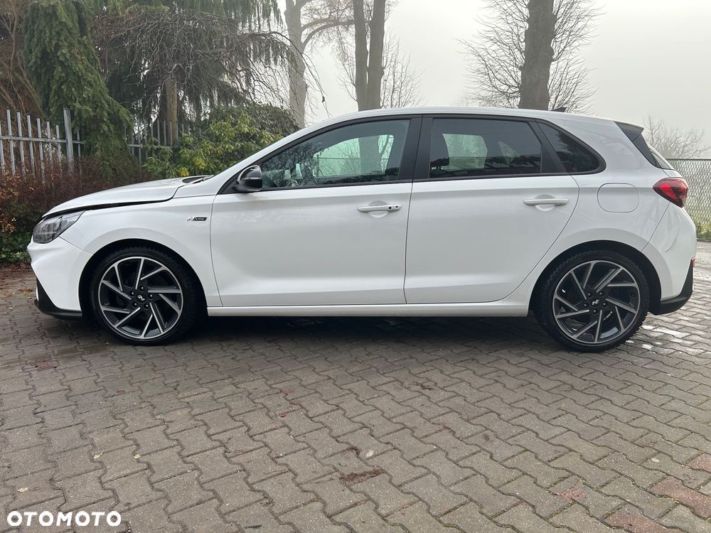 Hyundai i30 1.5 T-GDI 48V-Hybrid DCT N-Line - 8