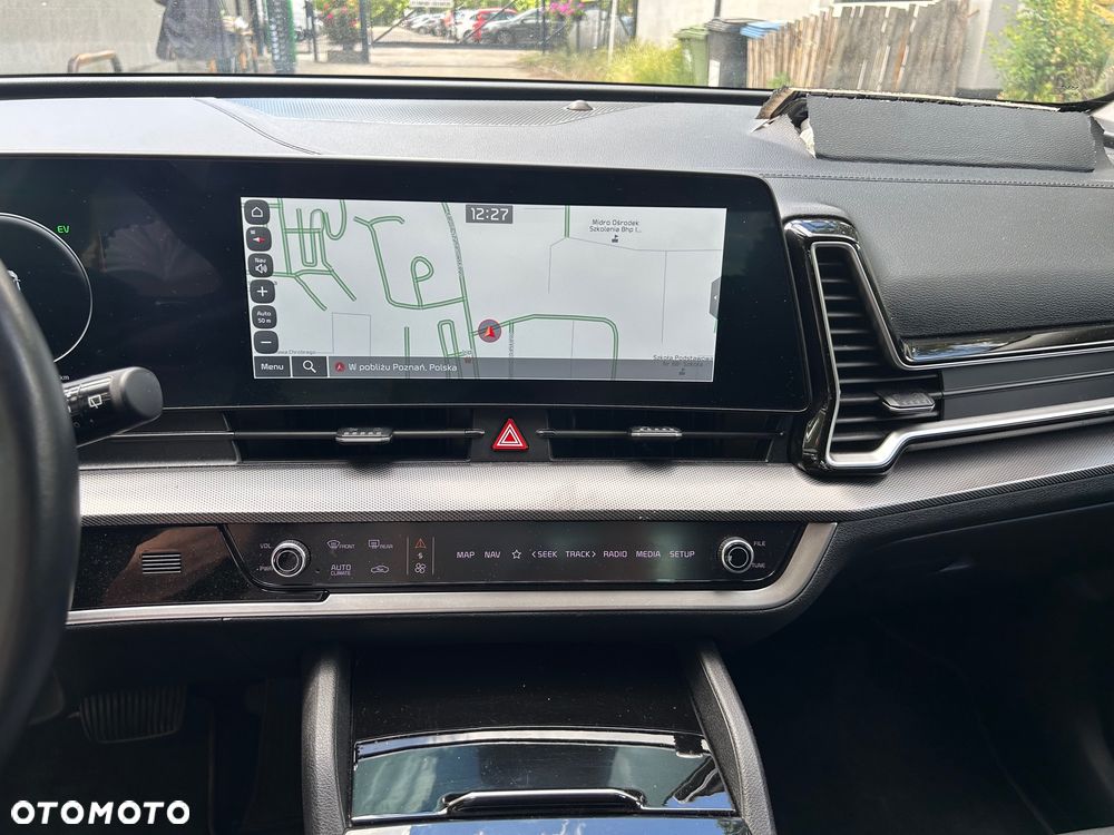 Kia Sportage 1.6 T-GDI PHEV Business Line 4WD - 19