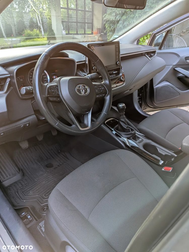 Toyota Corolla 1.5 Comfort - 15