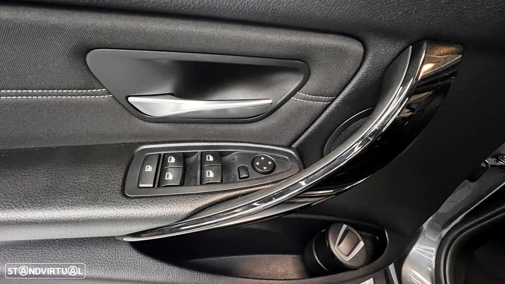 BMW 318 d Touring Auto Line Sport - 30