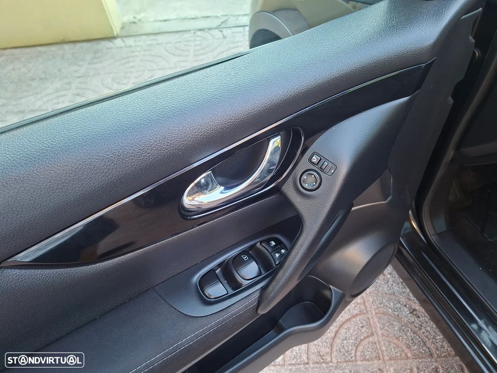 Nissan Qashqai 1.2 DIG-T Tekna - 19