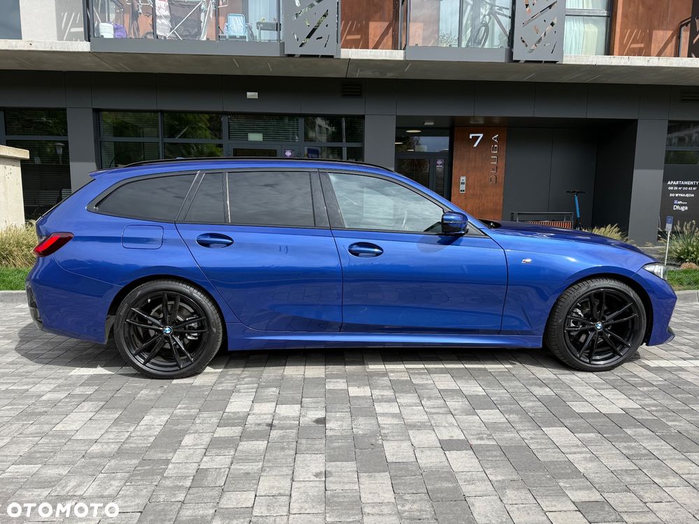 BMW Seria 3 320d xDrive M Sport sport - 4