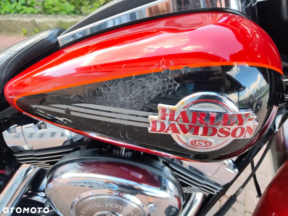 Harley-Davidson FLHTCU Ultra - 5