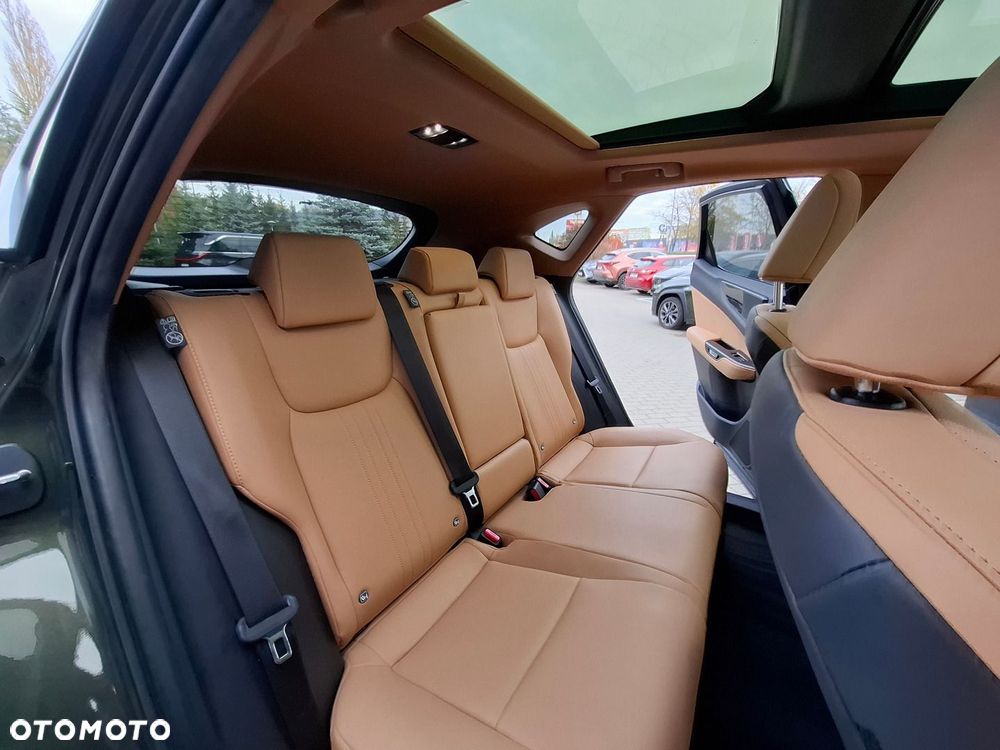 Lexus NX 350h Prestige AWD - 24