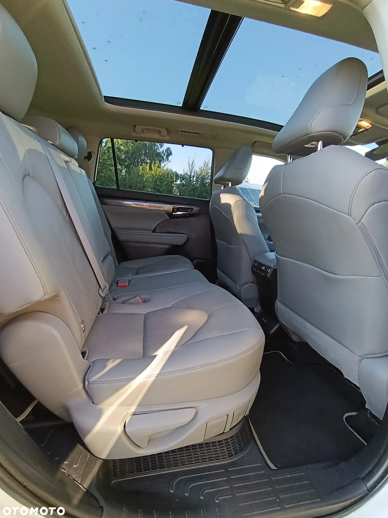 Toyota Highlander 2.5 Hybrid Executive Style - 9