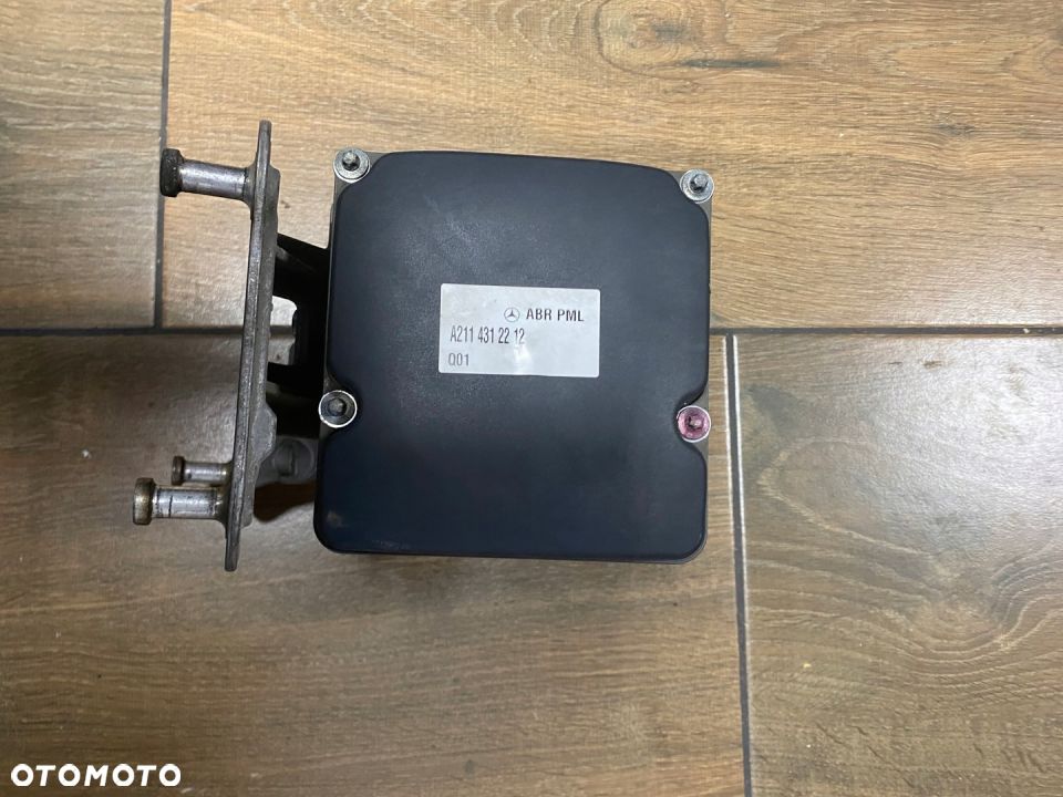 POMPA HAMULCOWA ABS MERCEDES CLS W219 AMG 6.3 ORG - 1