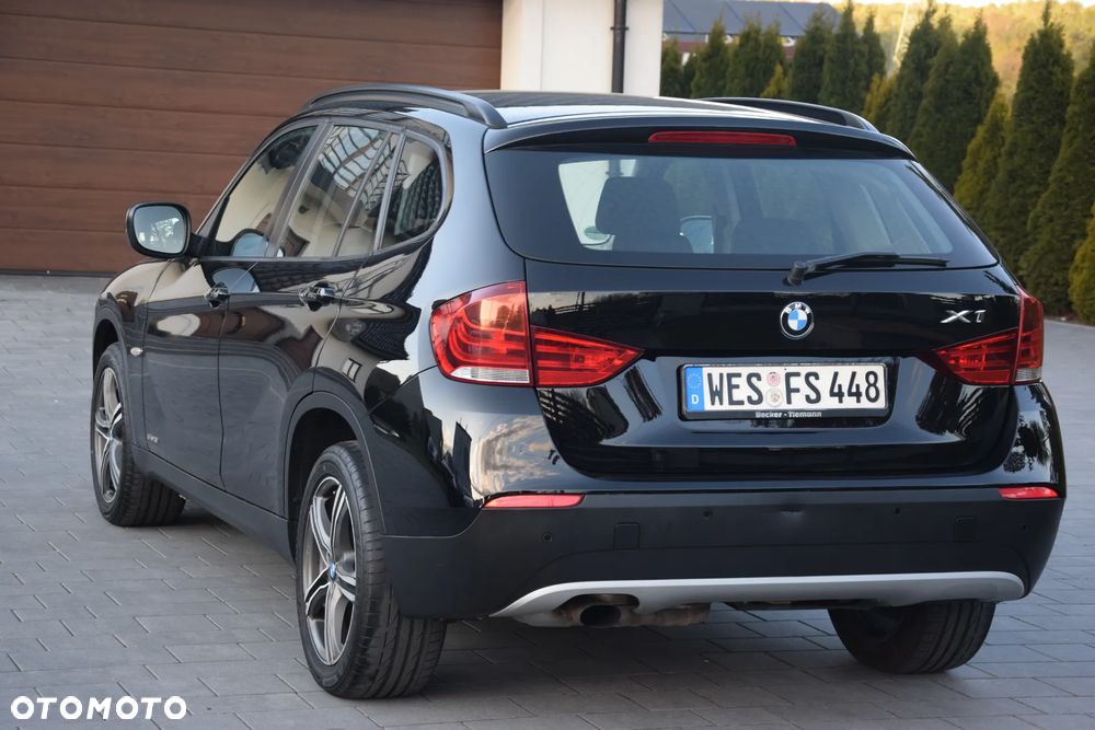 BMW X1 sDrive18i - 11