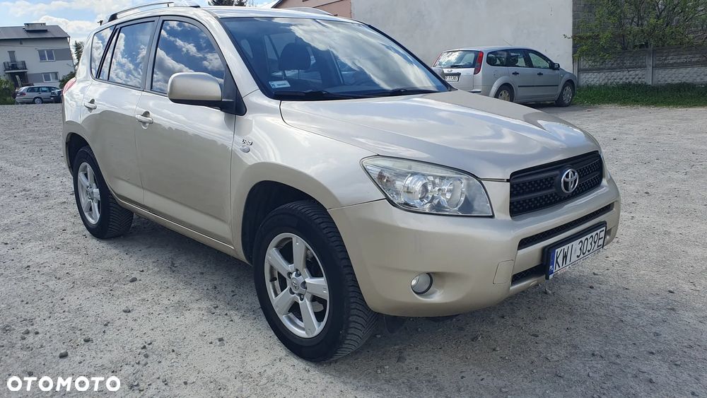 Toyota RAV4 2.2 D-4D 4x4 Sol - 2