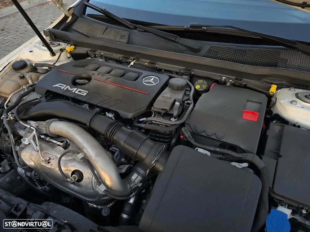 Mercedes-Benz A 35 AMG 4Matic Speedshift DCT 7G Advanced-Plus - 8