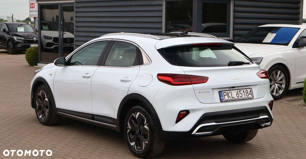 Kia XCeed - 8