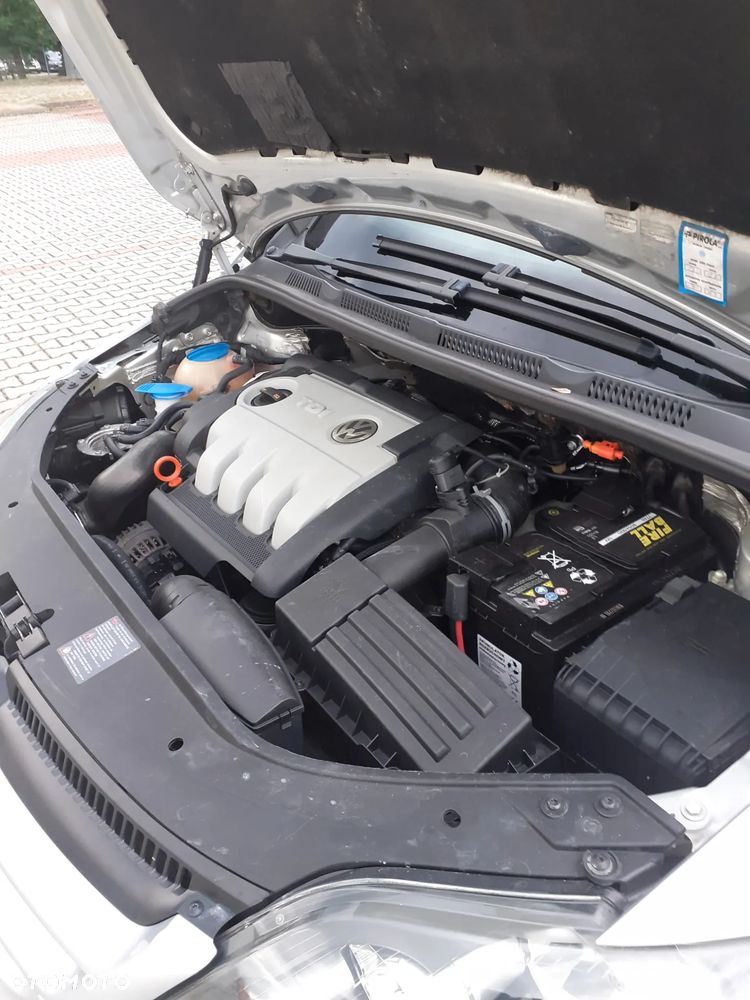 Volkswagen Golf Plus 1.9 TDI Comfortline - 9