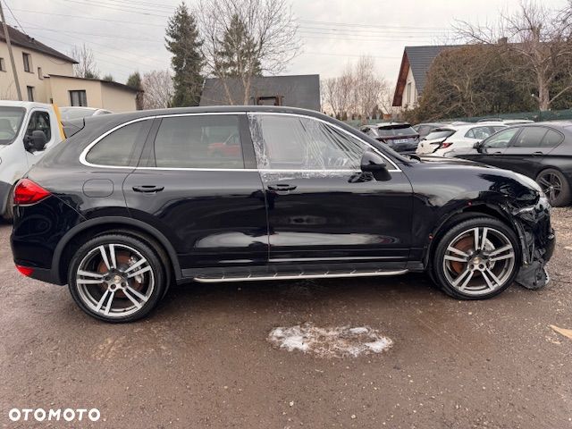 Porsche Cayenne Diesel Platinum Edition - 15