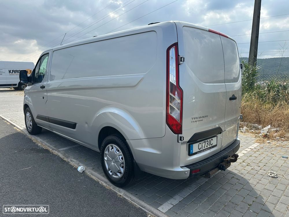 Ford Transit Custom 2.0 TDCi L1H1 Caix-Automática - 5
