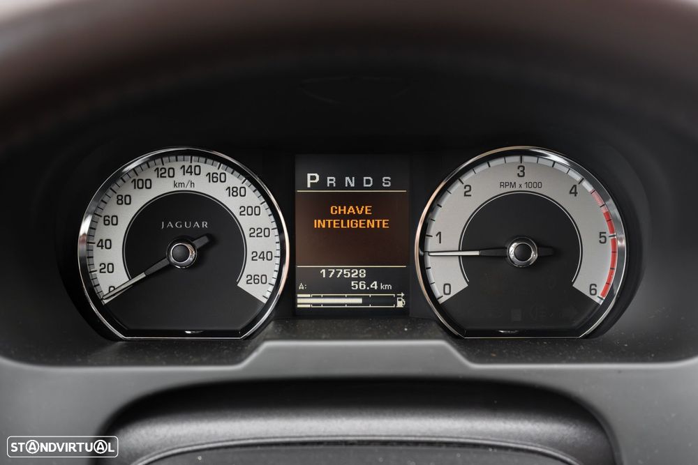 Jaguar XF 3.0 D V6 Luxury - 15