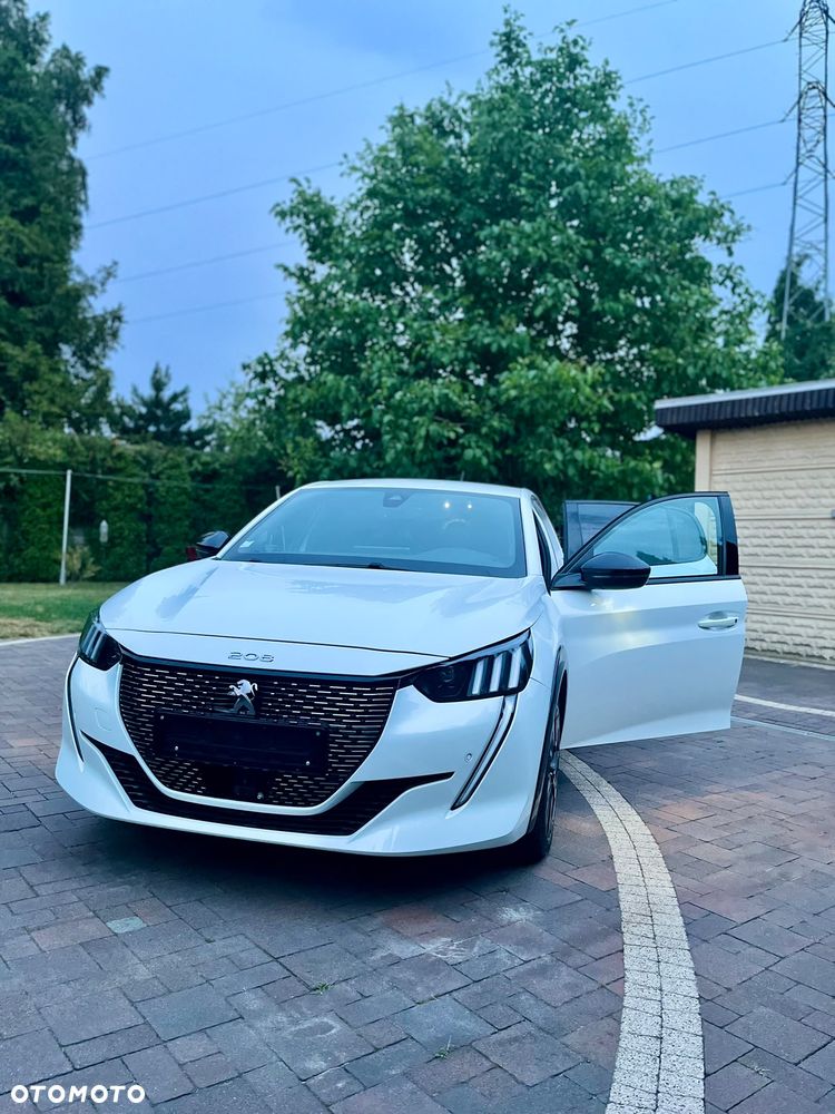 Peugeot 208 1.2 PureTech GT Line S&S EAT8 - 17