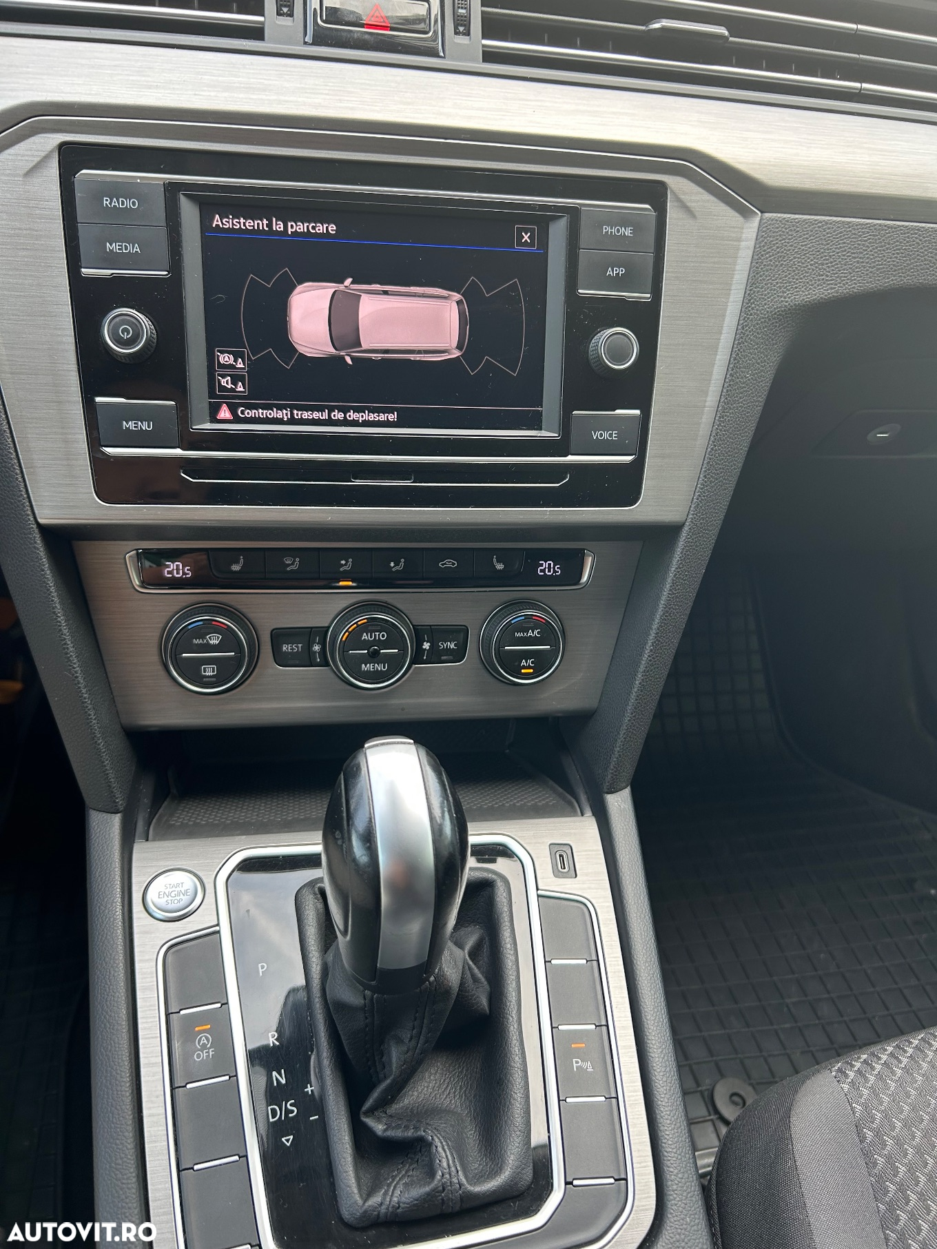 Volkswagen Passat - 15