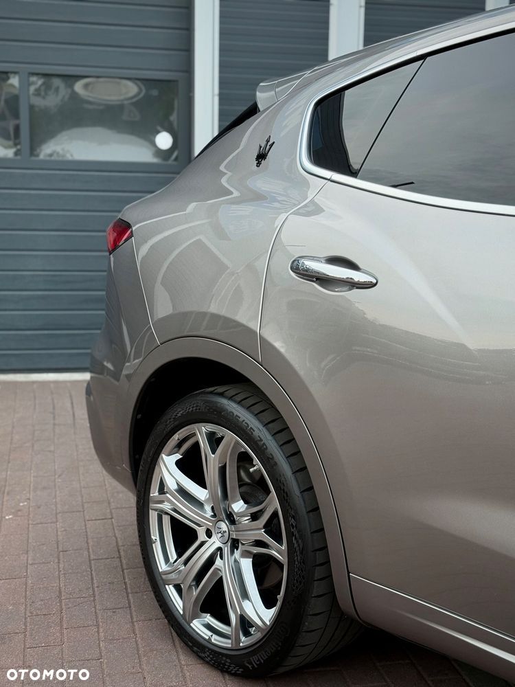 Maserati Levante Modena S - 15