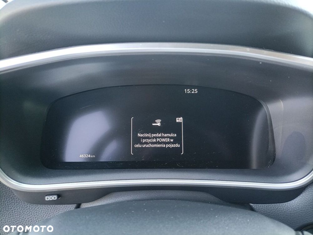 Toyota Corolla Cross 2.0 Hybrid Executive - 18