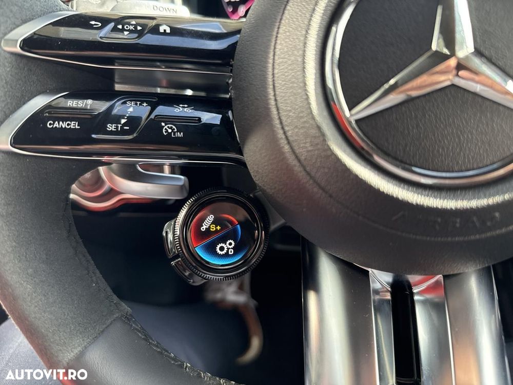 Mercedes-Benz CLA AMG 35 4MATIC Coupe - 23