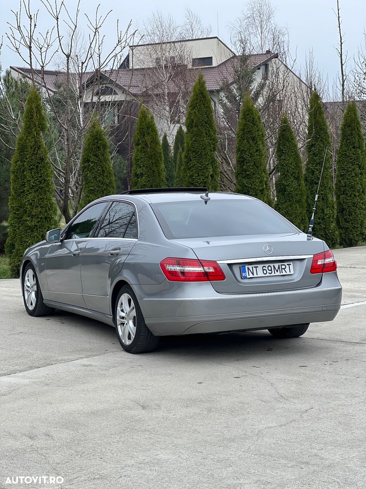 Mercedes-Benz E 220 CDI DPF BlueEFFICIENCY 7G-TRONIC Avantgarde - 5