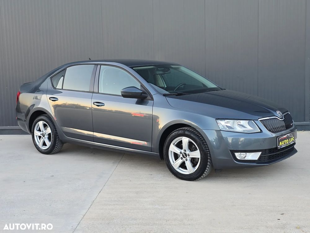 Skoda Octavia - 2