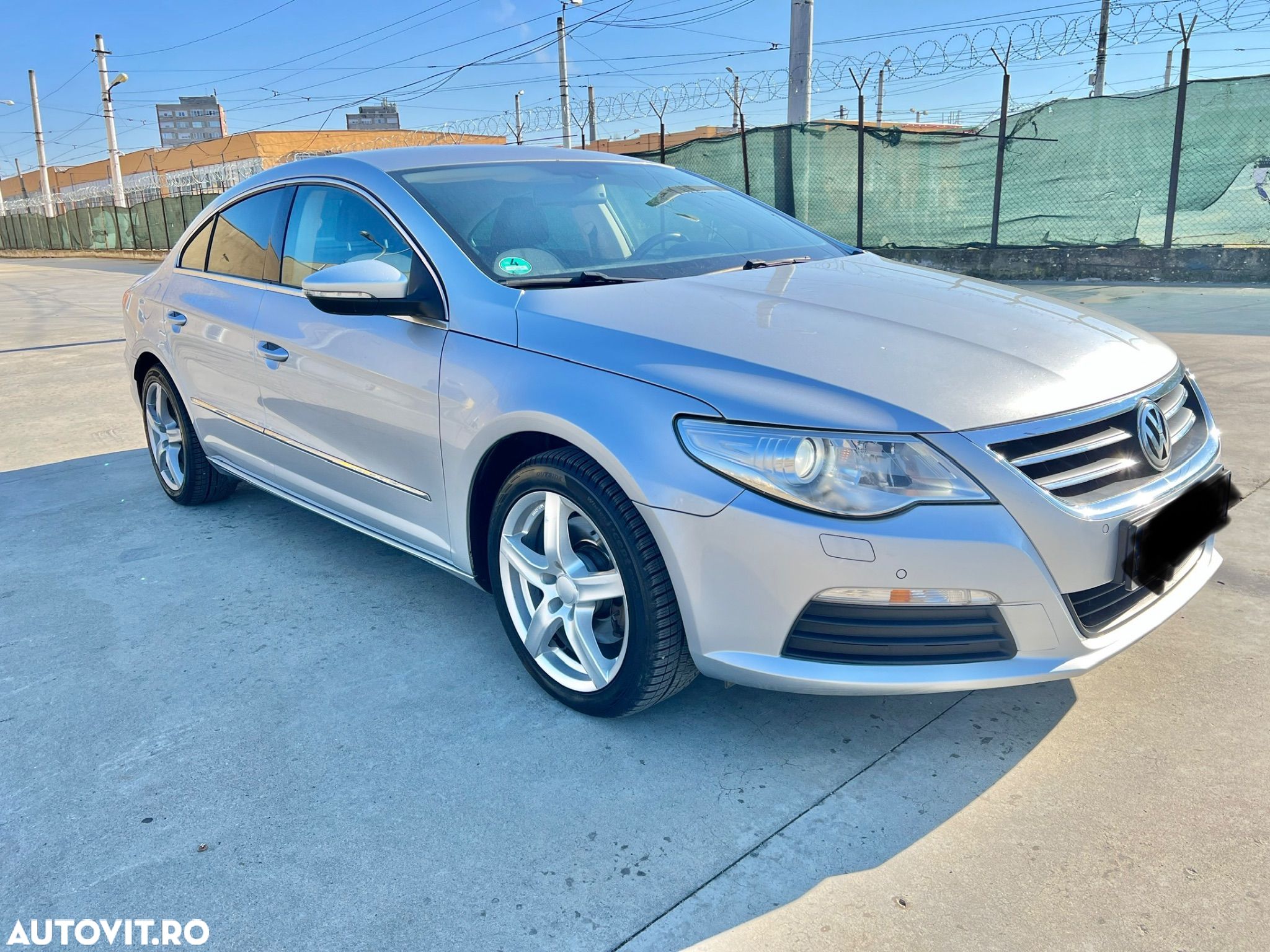 Volkswagen Passat 2.0 TDI BlueMotion Tehnology Comfortline DSG - 1