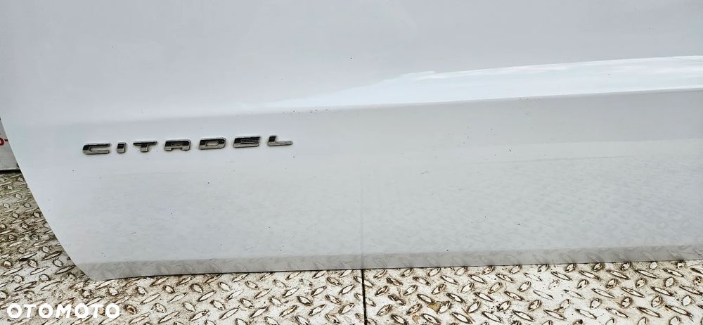 Dodge Durango III LIFT 2017-  Kompletne drzwi przód lewy Drzwi przednie lewe PW7 w kolor BIAŁE - 13