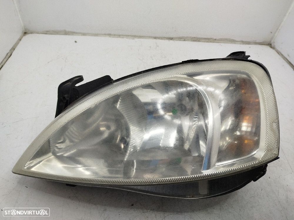 Farol/ Otica Dianteiro Esq Opel Corsa C - 2