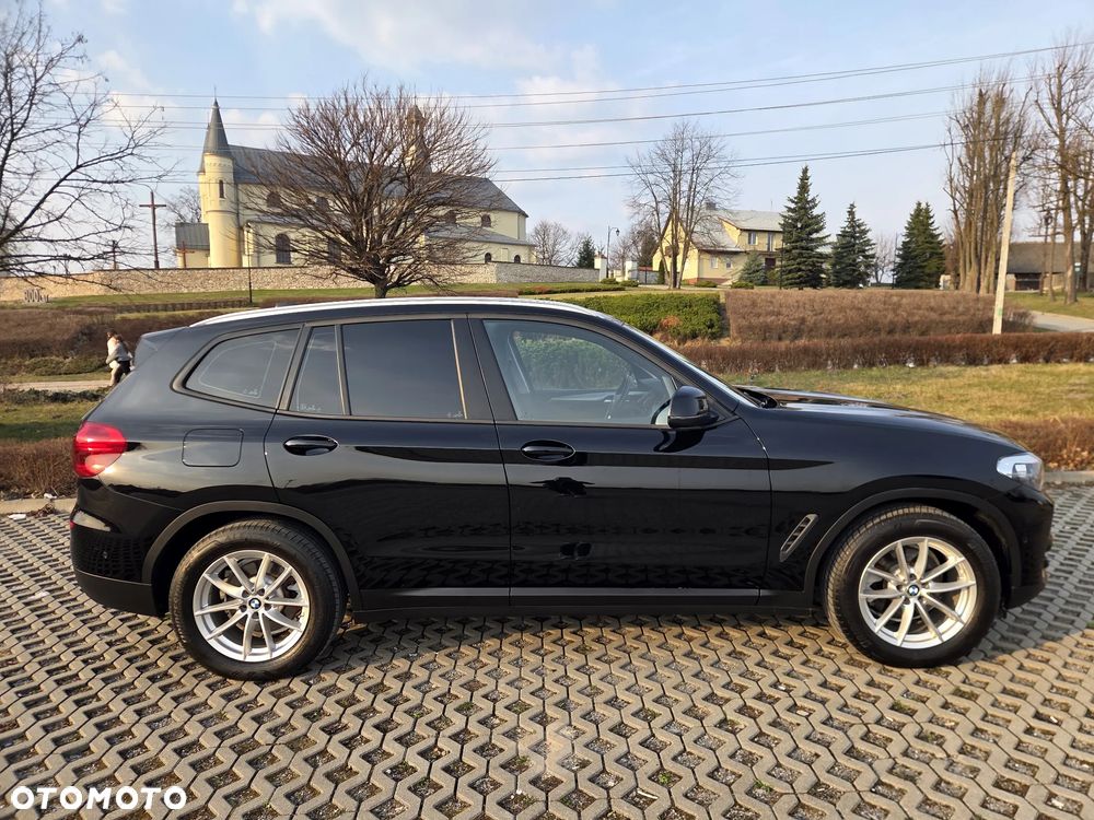BMW X3 sDrive18d - 4