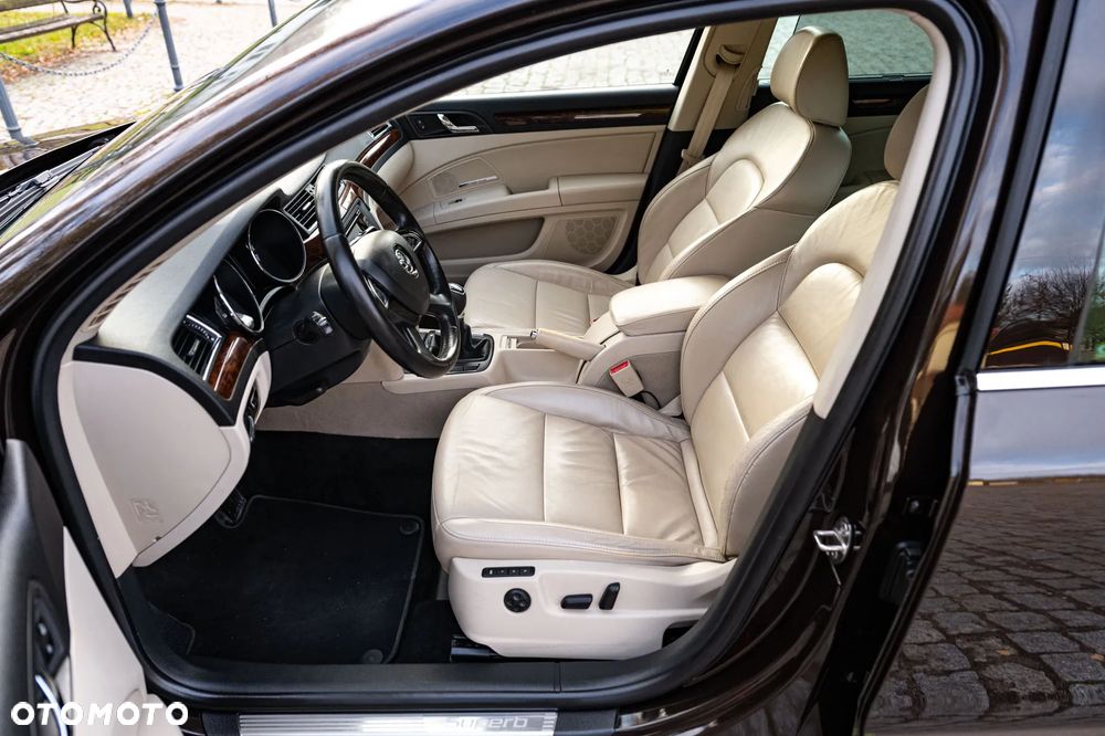 Skoda Superb 1.8 TSI Ambition Outdoor - 8