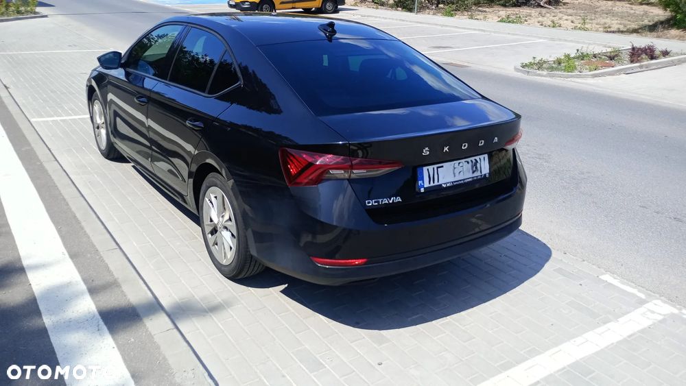 Skoda Octavia 1.5 TSI ACT Ambition - 22