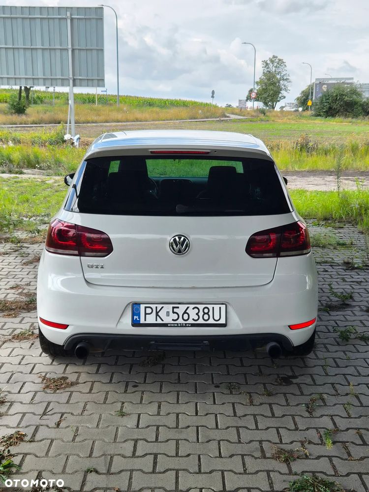 Volkswagen Golf 2.0 GTI - 4