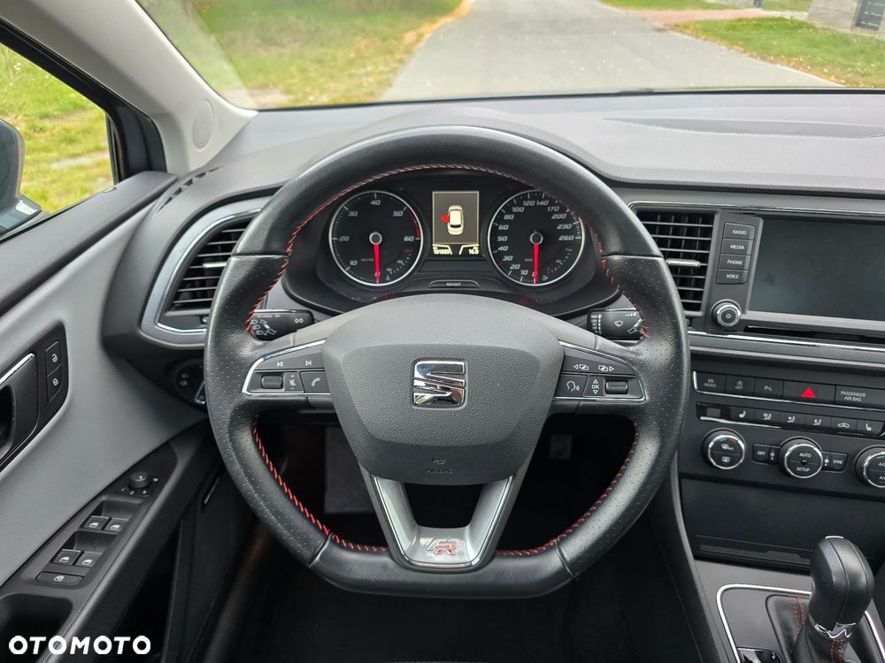 Seat Leon 2.0 TDI DPF Start&Stop DSG FR - 22