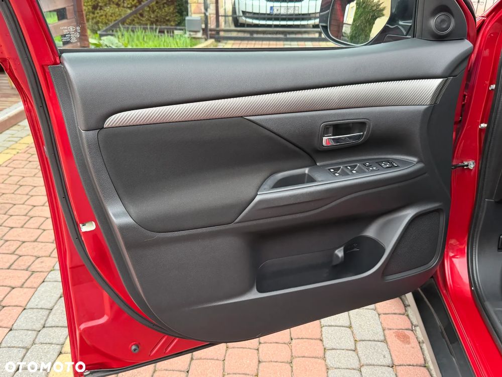 Mitsubishi Outlander 2.0 2WD Edition 100 - 27