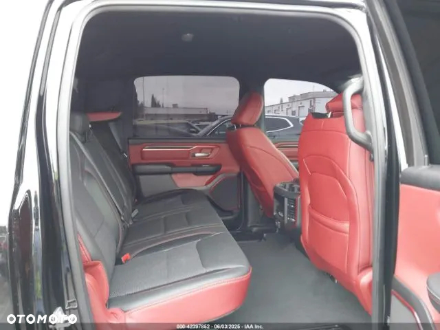 RAM 1500 - 7