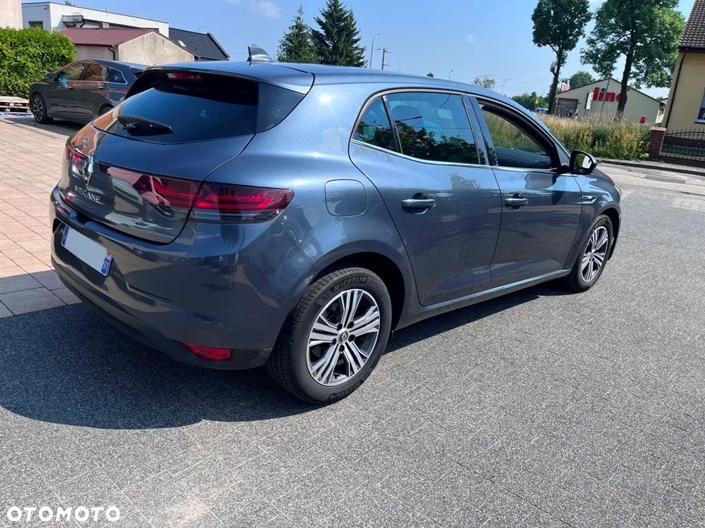 Renault Megane TCe 140 GPF INTENS - 4
