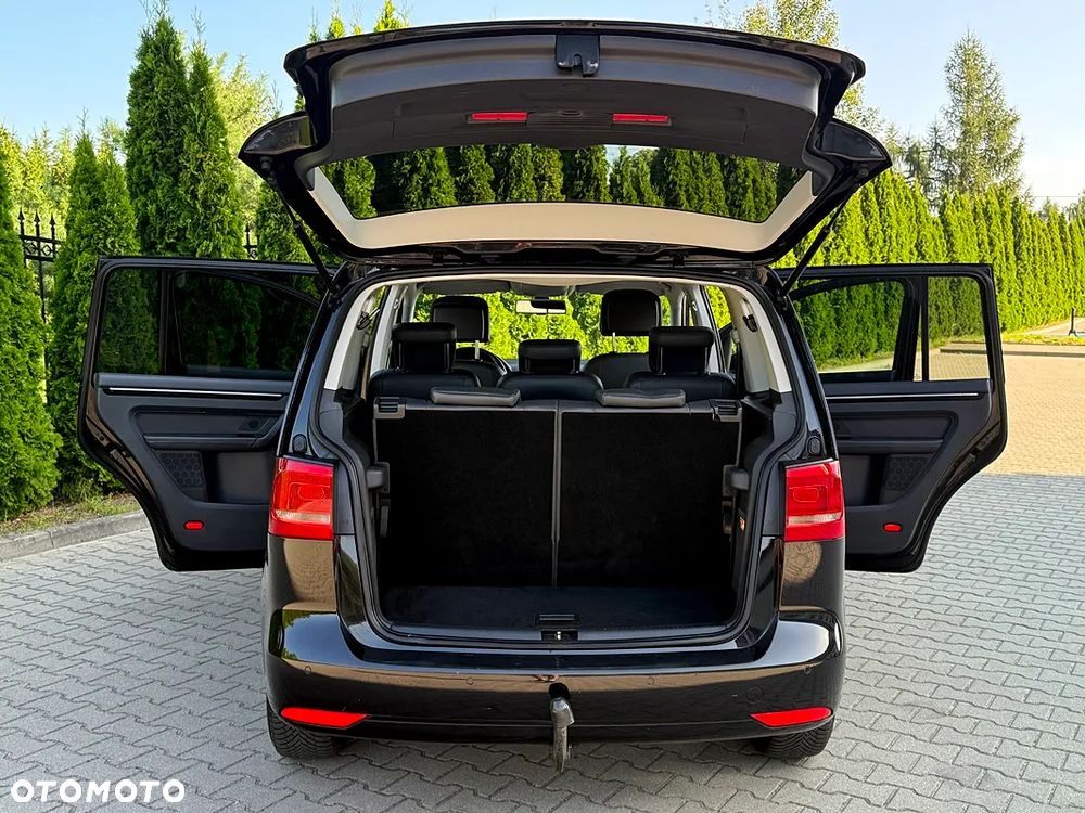 Volkswagen Touran 1.6 TDI DPF Highline - 24