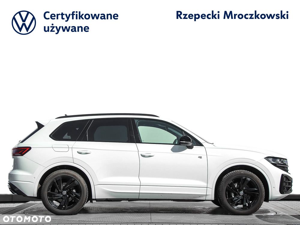 Volkswagen Touareg 3.0 V6 TDI 4Motion R-Line - 4