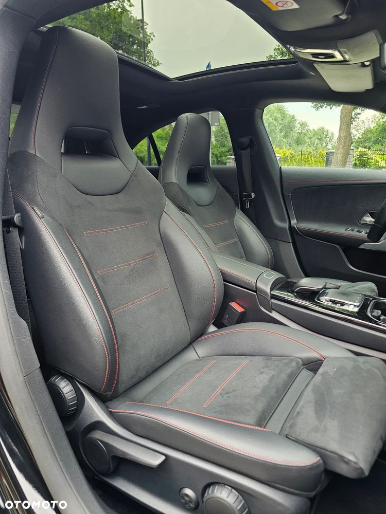Mercedes-Benz CLA 250 AMG Line 7G-DCT - 29