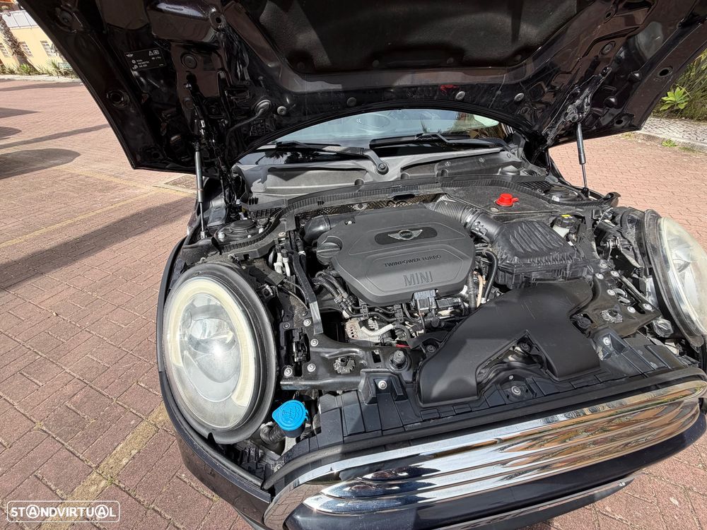 MINI 5 Portas Cooper D - 16