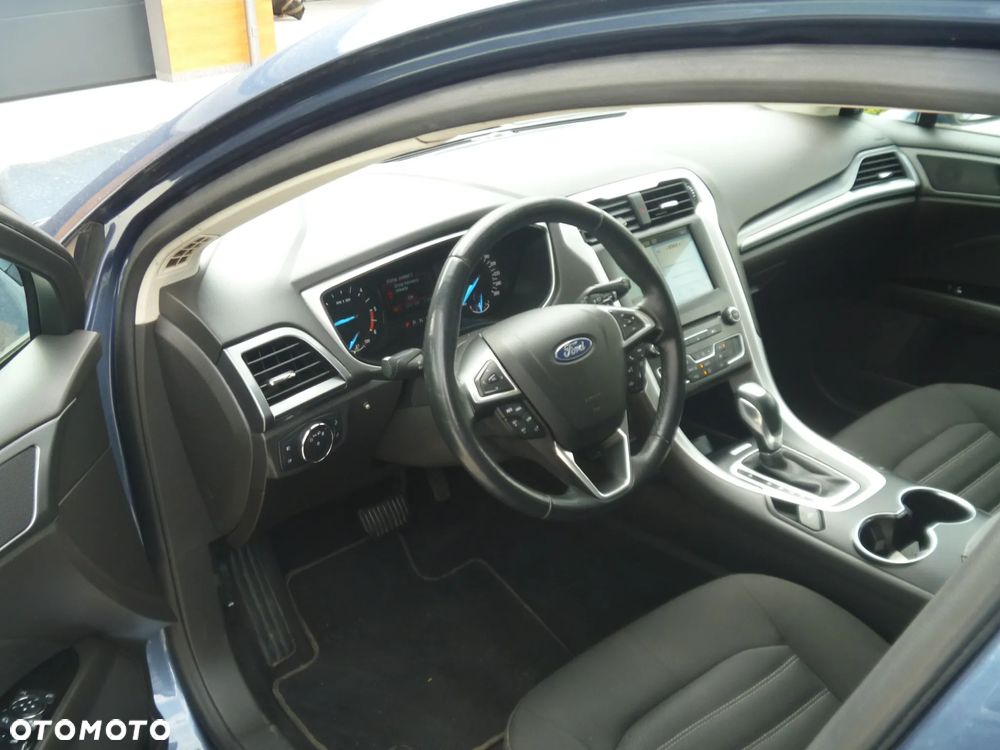 Ford Mondeo 2.0 TDCi Titanium PowerShift - 37