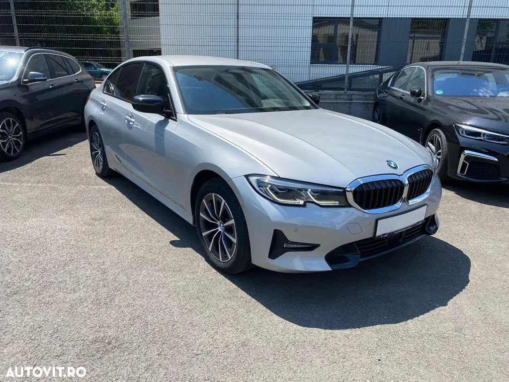 BMW Seria 3 320d Aut. xDrive Sport Line - 2