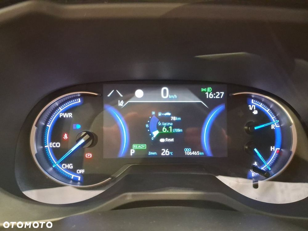 Toyota RAV4 - 26