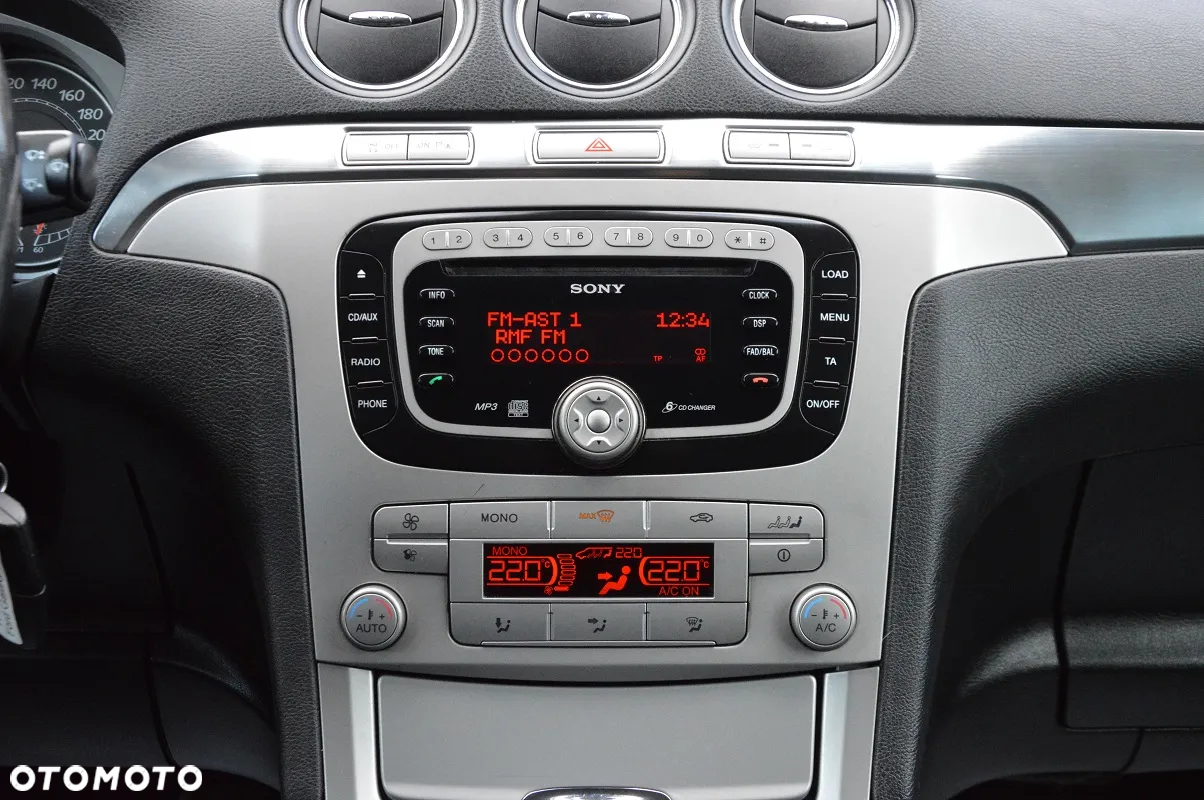 Ford Galaxy 2.0 TDCi Titanium - 13